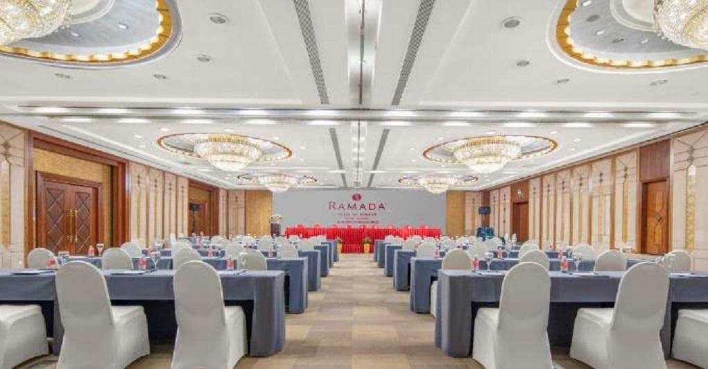 Ramada Plaza Pudong Hotel 4*