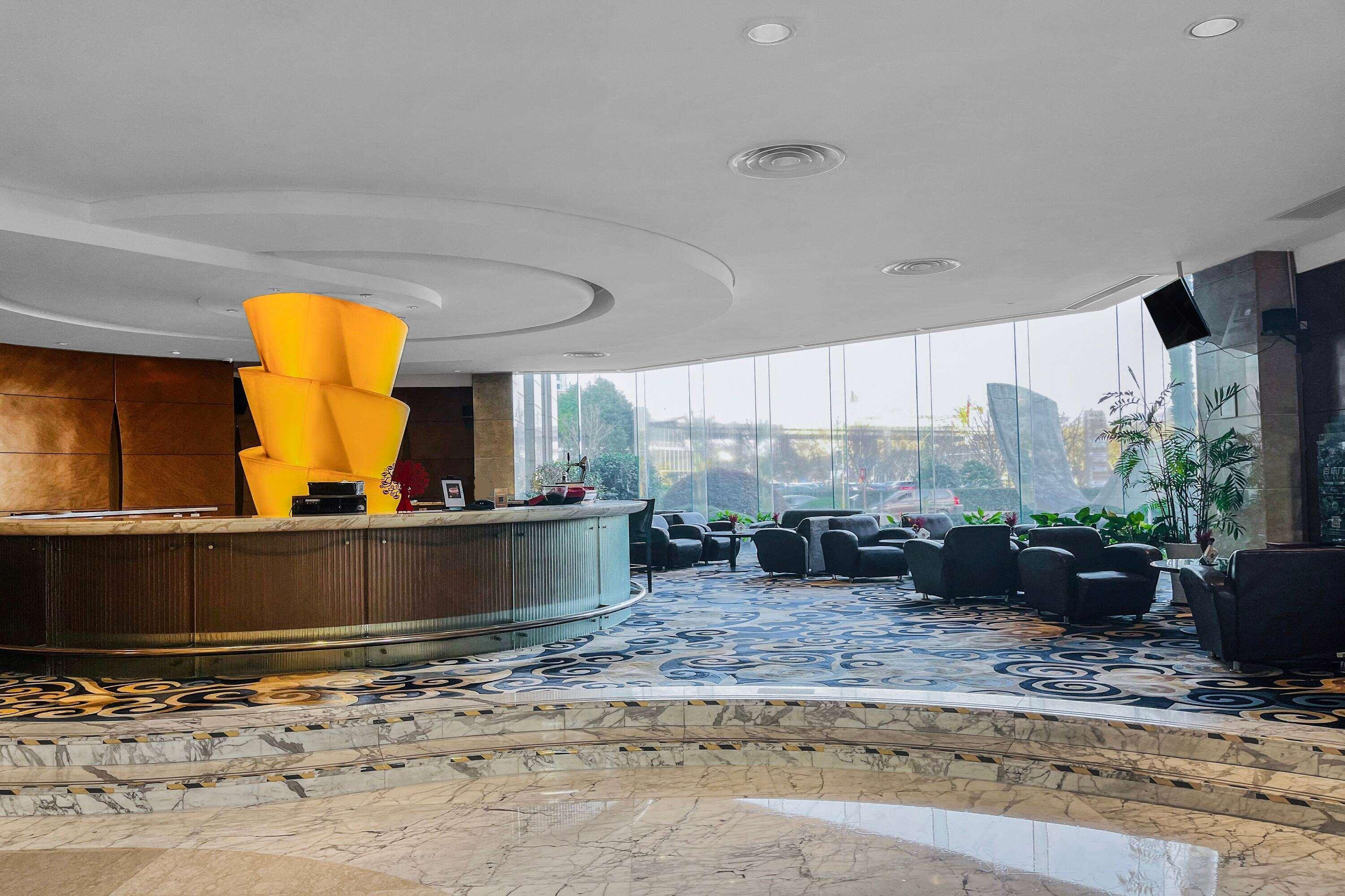 Ramada Plaza Pudong Hotel Shanghai