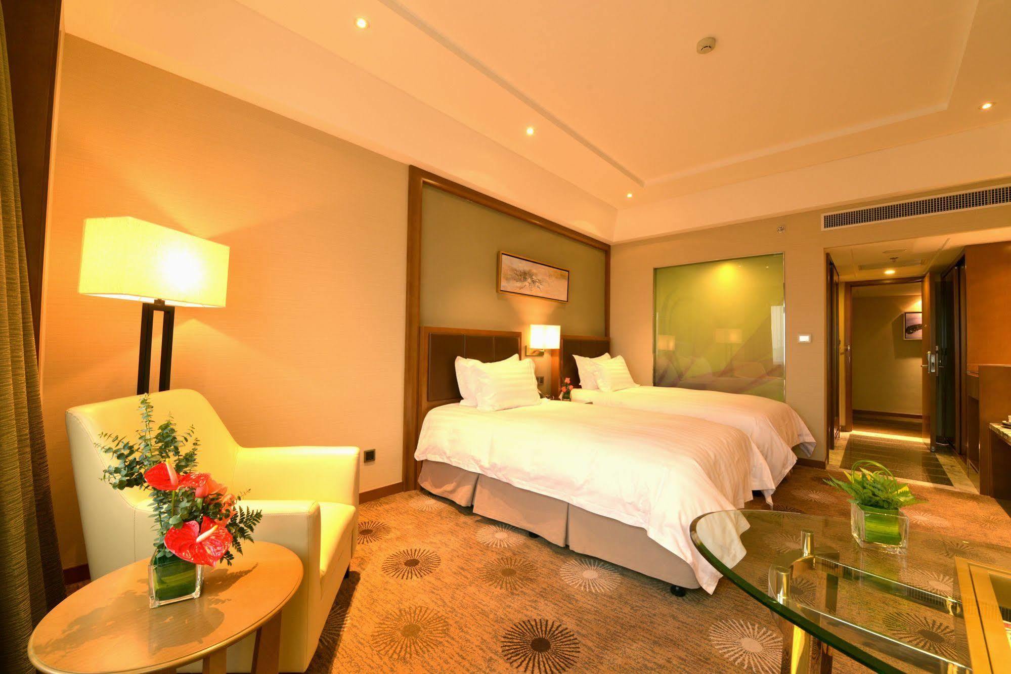 Ramada Plaza Pudong